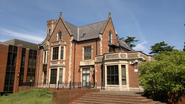 Floor plans of empty offices in Slough